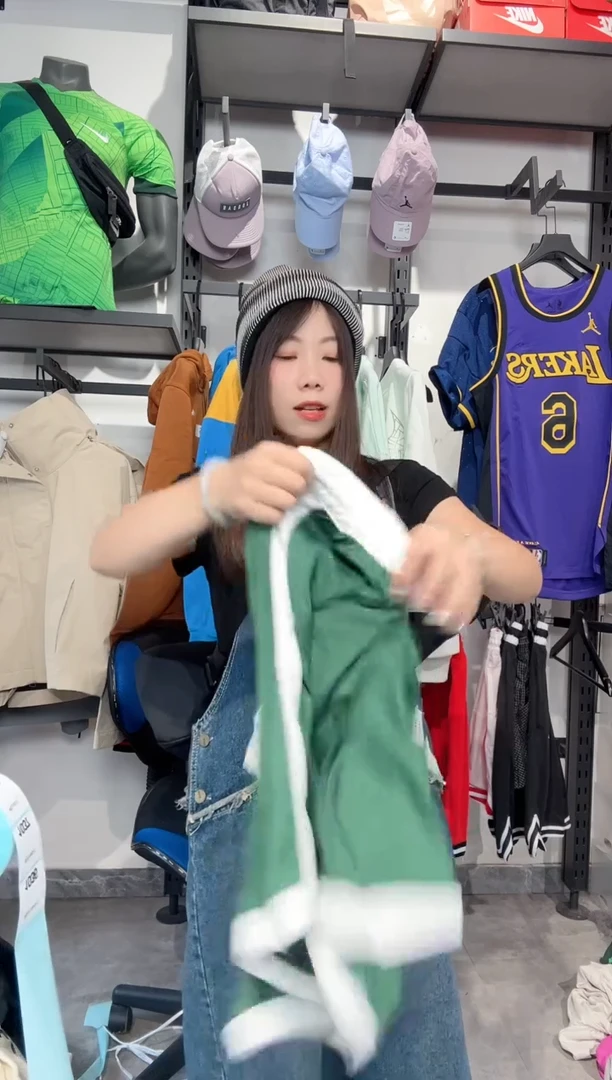 1036  编码 瑕疵款直播间过款为准 尺码
