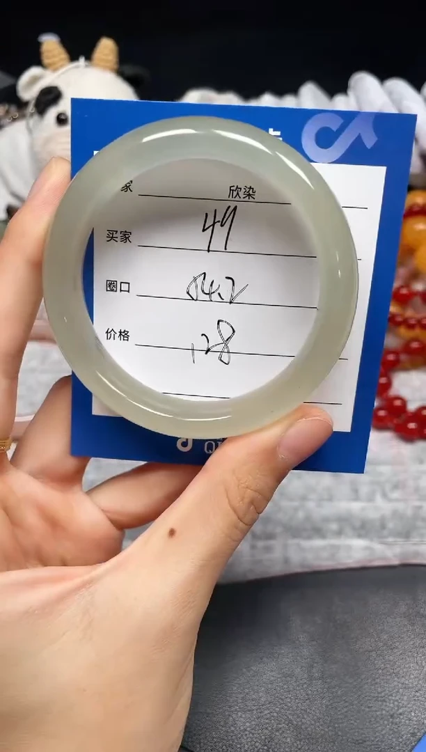 未镶嵌手镯石英质玉49