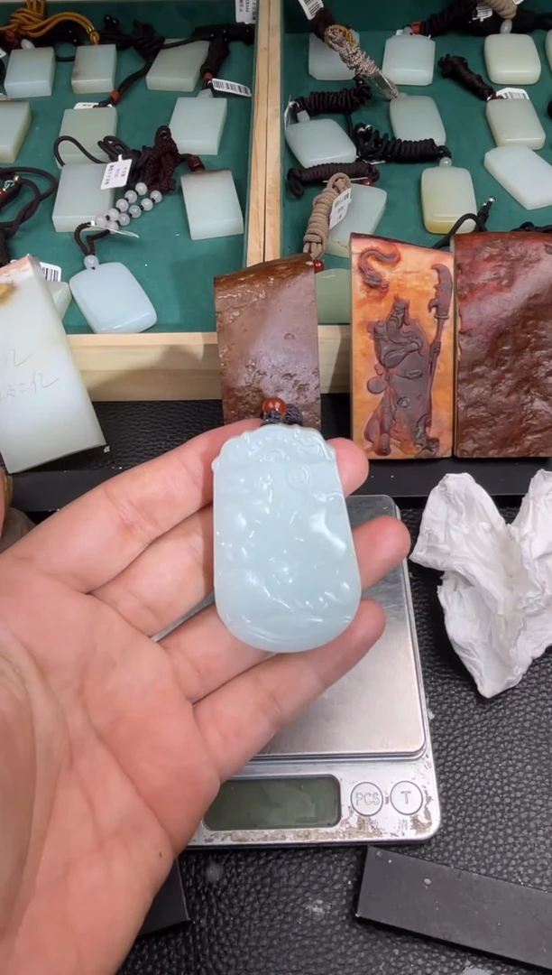 定制和田玉定制挂件