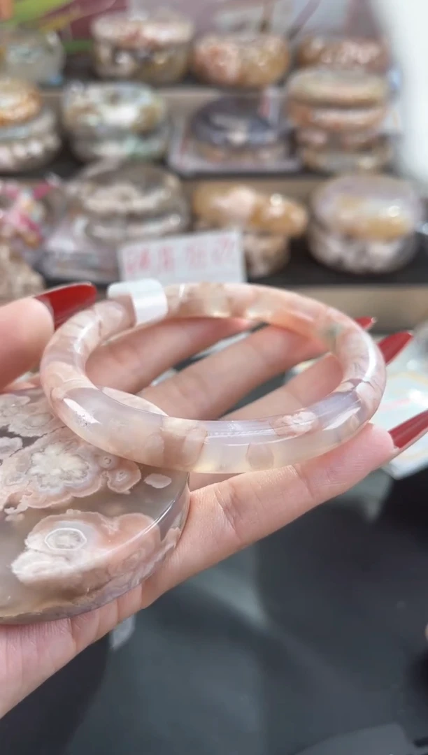 未镶嵌手镯石英质玉61（赠送镯心 不保证完美）