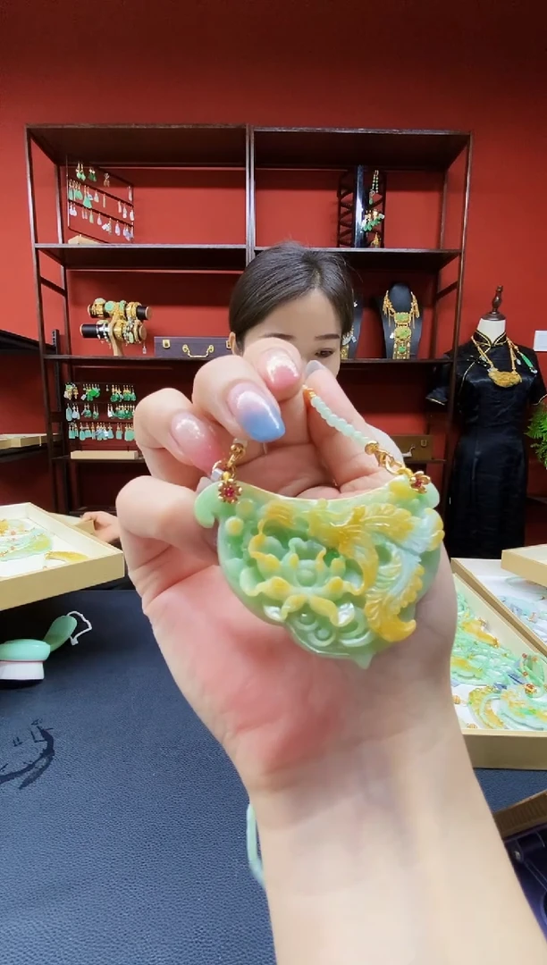 颈饰未镶嵌翡翠翡翠吊坠