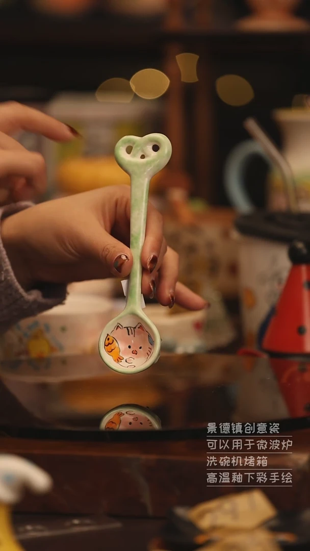 陶瓷景德镇可爱陶瓷釉下彩绘设计师款H094