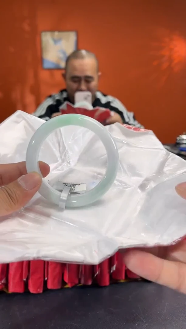 未镶嵌手镯翡翠1 57