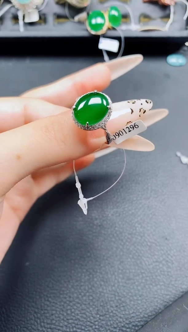 银S925镶嵌戒指翡翠翡翠