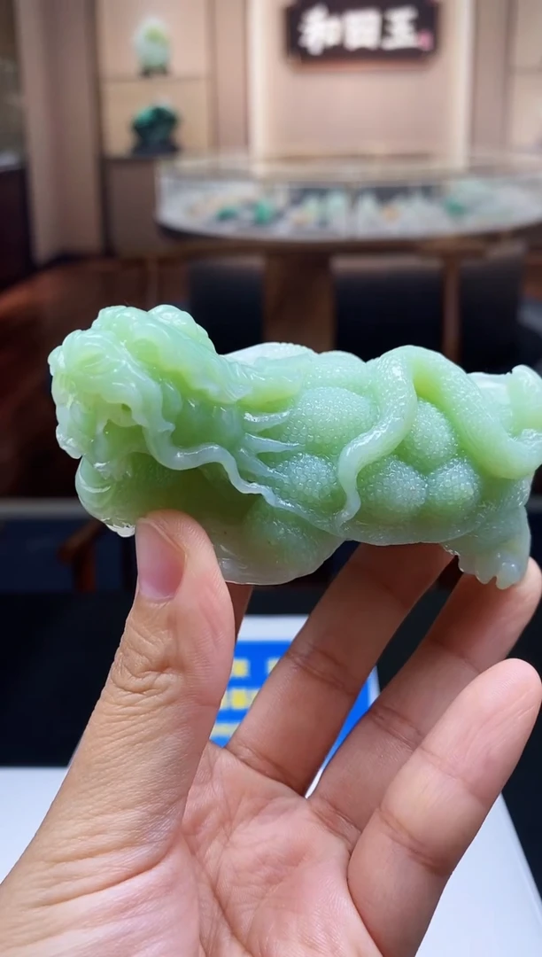 定制和田玉XM吊坠LPW-85