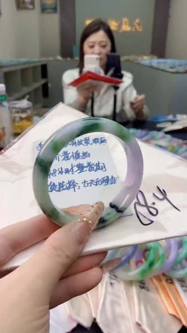 未镶嵌手镯翡翠0986921571