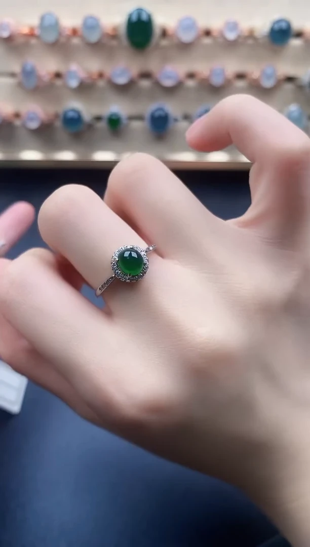 翡翠戒指银S925镶嵌一物一证一礼盒