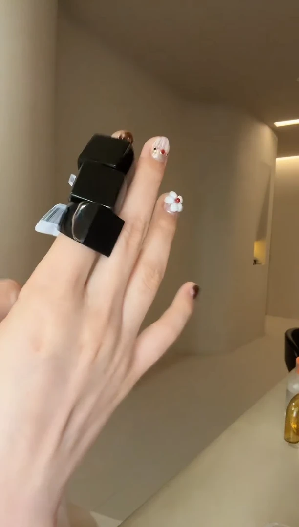 未镶嵌戒指和田玉13码电视机多样性发其一