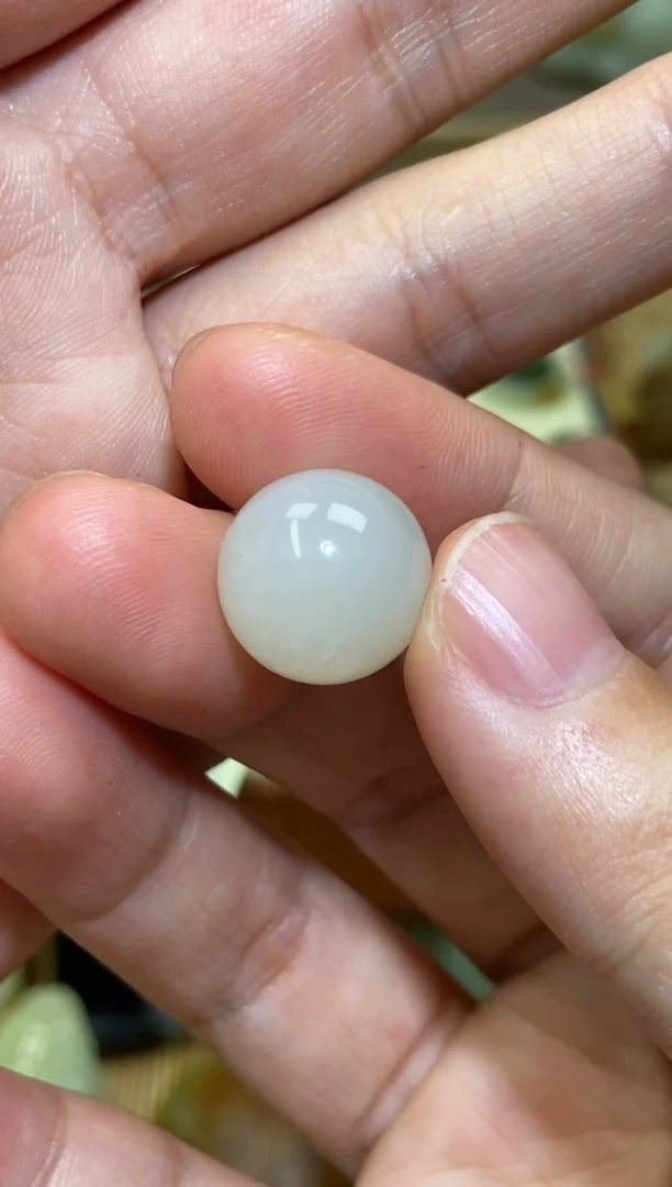 未镶嵌和田玉挂件新疆和田玉圆珠 卡14