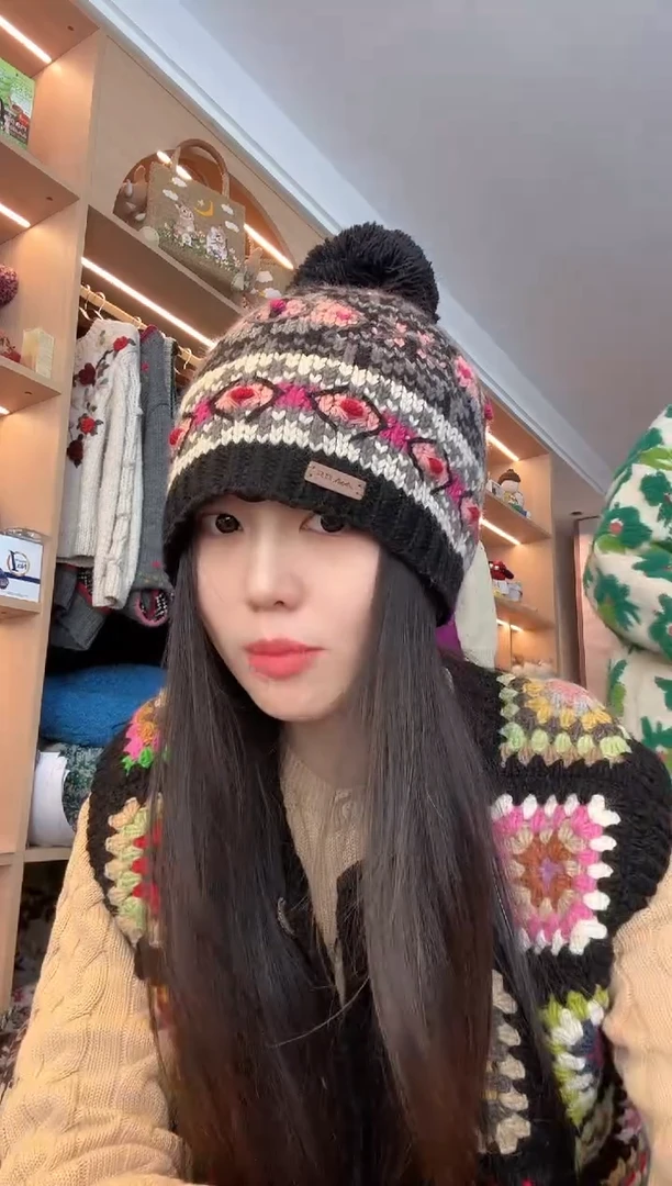 羊毛黑色敦煌帽