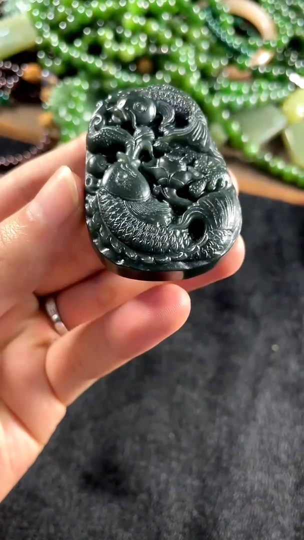 【闪购商品】和田玉颈饰未镶嵌牌子