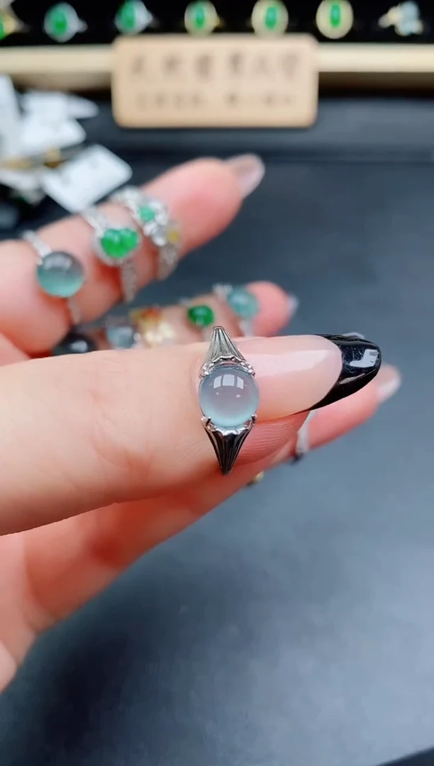 银S925镶嵌戒指翡翠1