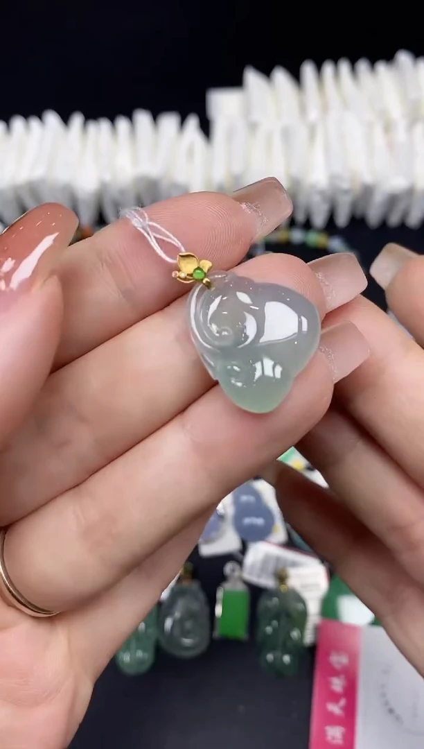 吊坠(不含链)18K金镶嵌翡翠如意18K金扣镶嵌@@CMT