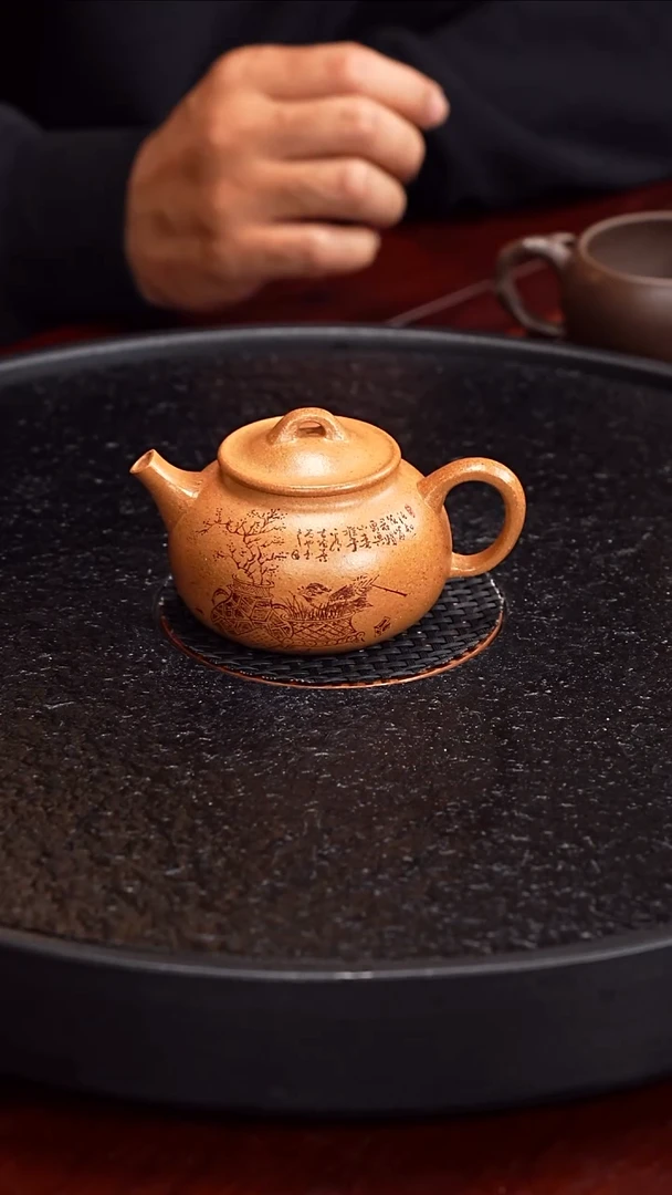 茶壶紫砂蒋氏工堂 笠帽26  老档口黄金段 140毫升