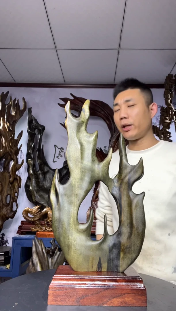 金丝楠木雕款儿****响金丝楠木工艺品摆件