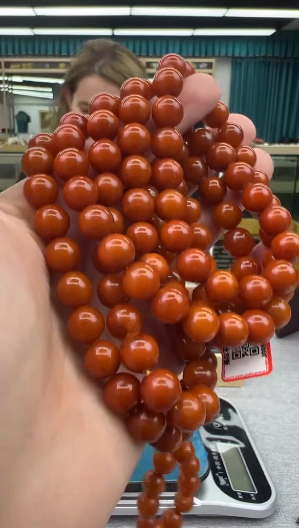 未镶嵌颈饰琥珀32秒拍号 假一罚三