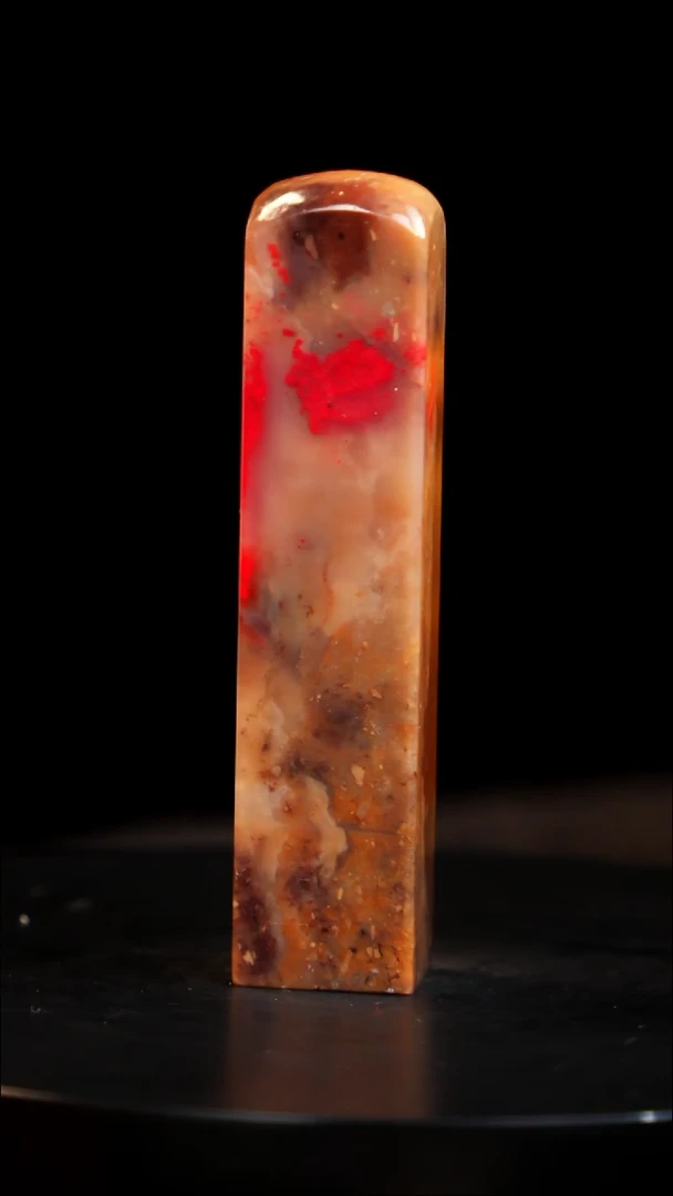 昌化石刘关张鸡血石