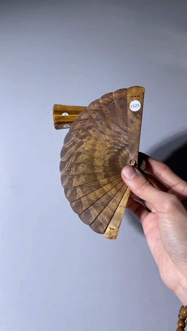 【闪购商品】金丝楠152号10cm金丝楠迷你扇