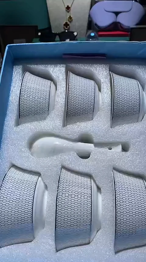 瓷片生活的本意就是开心@@1