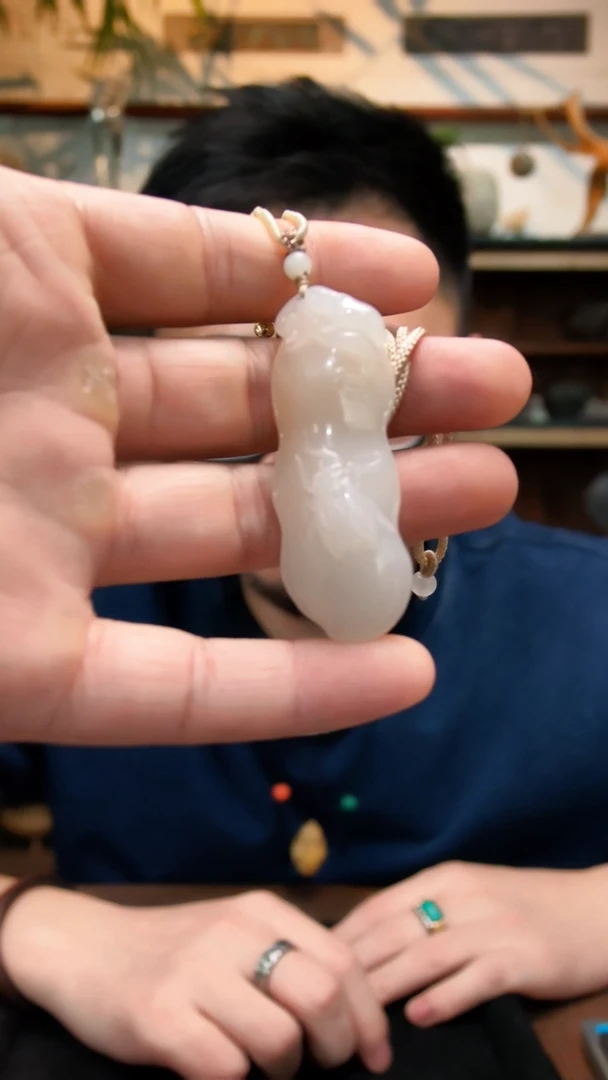 未镶嵌吊坠定制和田玉白玉福豆吊坠QC（竞）