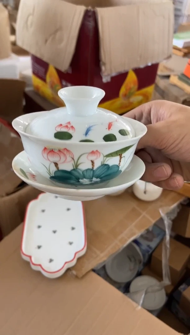 杯无运费险有瑕疵的摄影的产品有使用过的痕迹有点脏介意勿拍