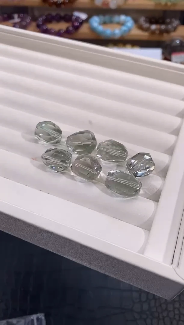 水晶手链未镶嵌绿水晶随形多样性发一