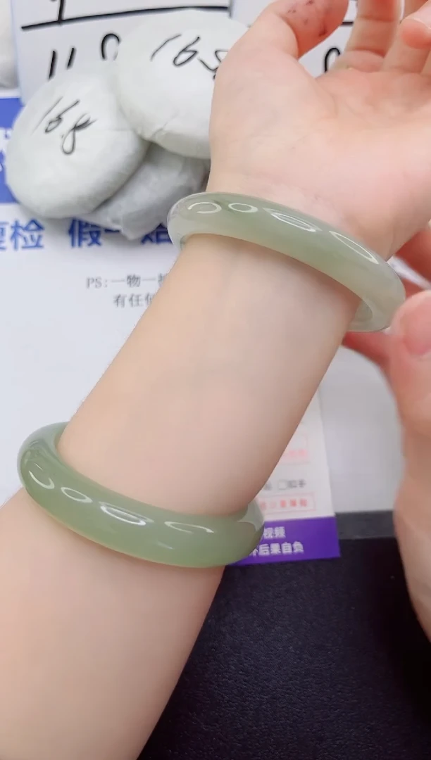 未镶嵌手镯石英质玉53-54