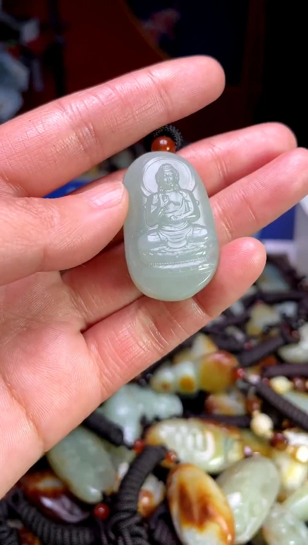 【闪购商品】和田玉颈饰未镶嵌1