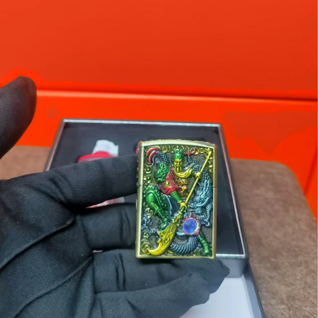 蓝钻关公面浮雕  煤油金色经典打火机创意立体浮雕老式