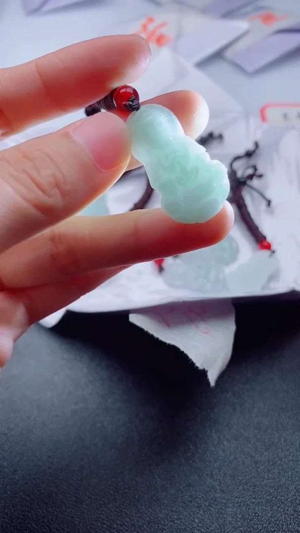 未镶嵌手串翡翠多样性发其一