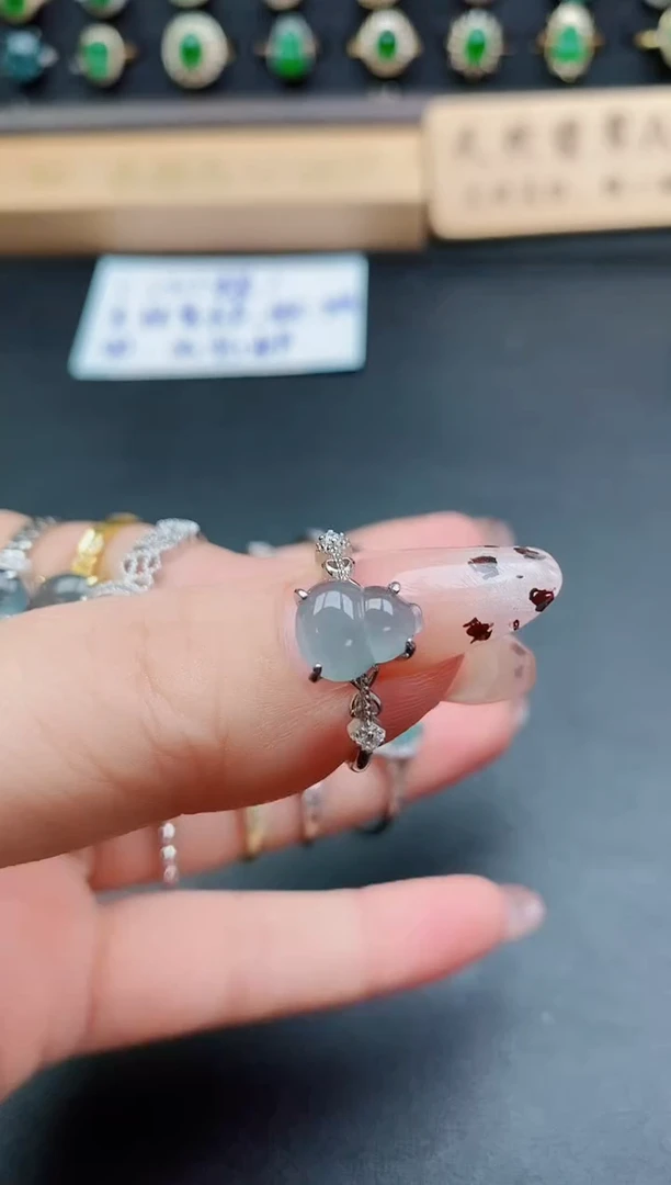 银S925镶嵌戒指翡翠1