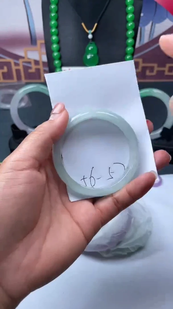 非金属仿水晶手镯