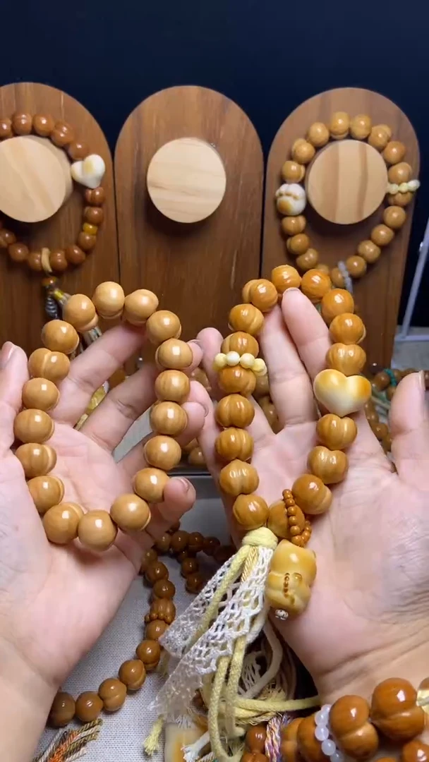 手串猴头核桃七**檬全品纯手工奶油泡芙猫爪橄榄壳吊坠悟新绿流苏