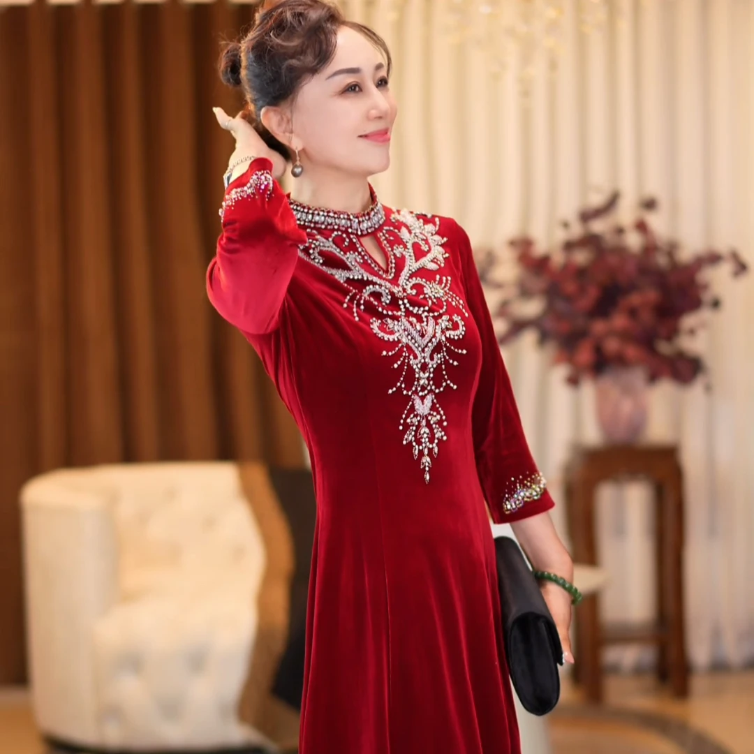 【燕子】惊鸿66621 新中式东方美学高档绒感显瘦修身A字裙-婚礼