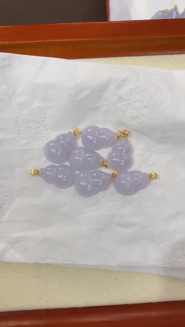 【闪购商品】翡翠颈饰18K金镶嵌天然缅甸a货翡翠(多样性发其一)
