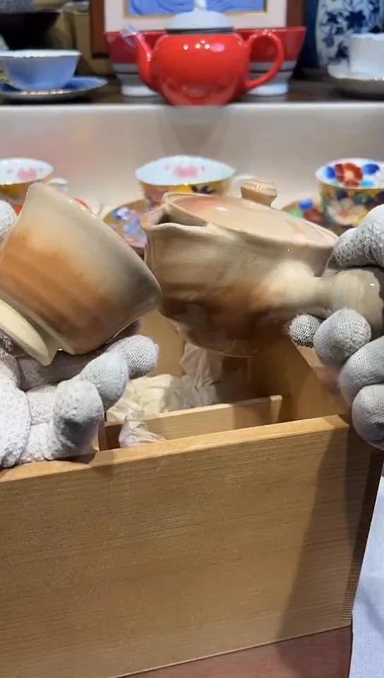 【闪购商品】1壶6杯中古回流瓷器好看。谨慎参拍