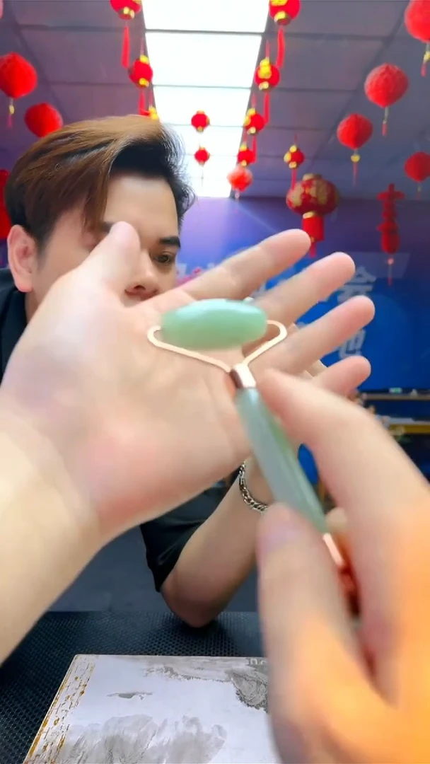 未镶嵌手把石英岩玉手把