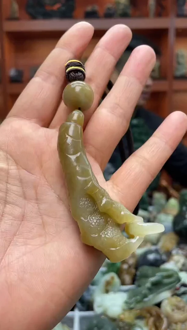 未镶嵌和田玉把件1