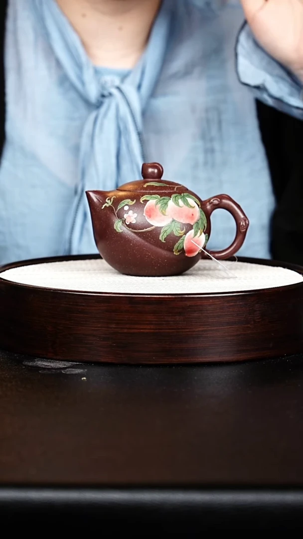茶壶紫砂寿桃壶