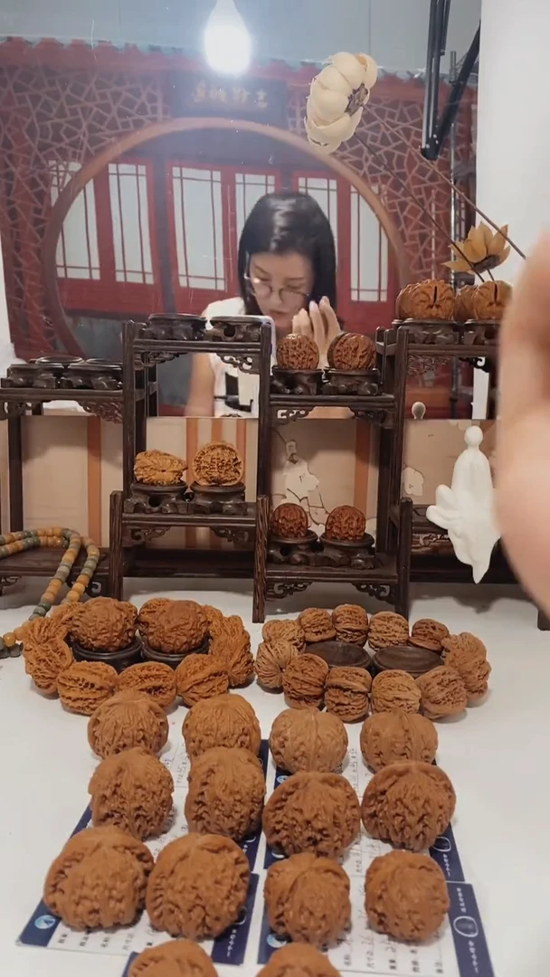 把件文玩核桃肖****】H149西北将军膀