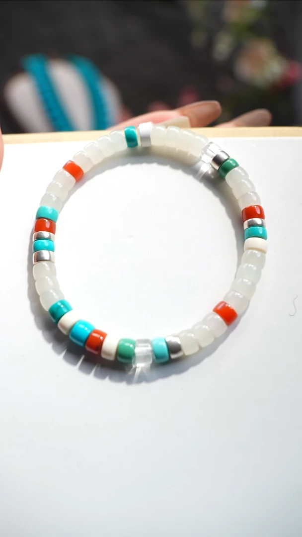 未镶嵌绿松石手链1