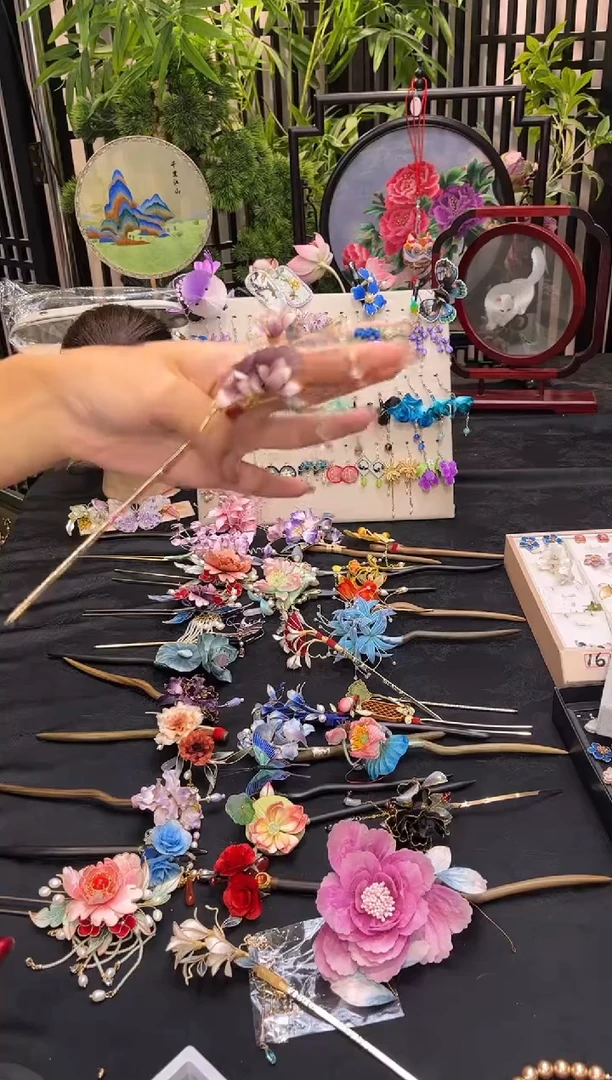 织绣飞*非遗手工苏绣饰品