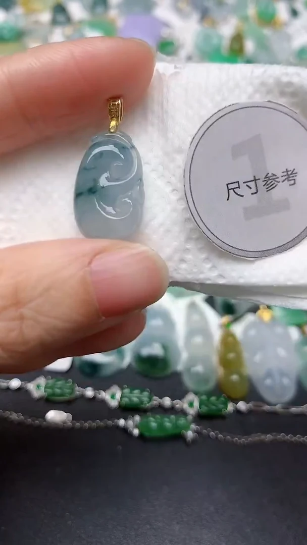 颈饰未镶嵌翡翠天然缅甸A货翡翠