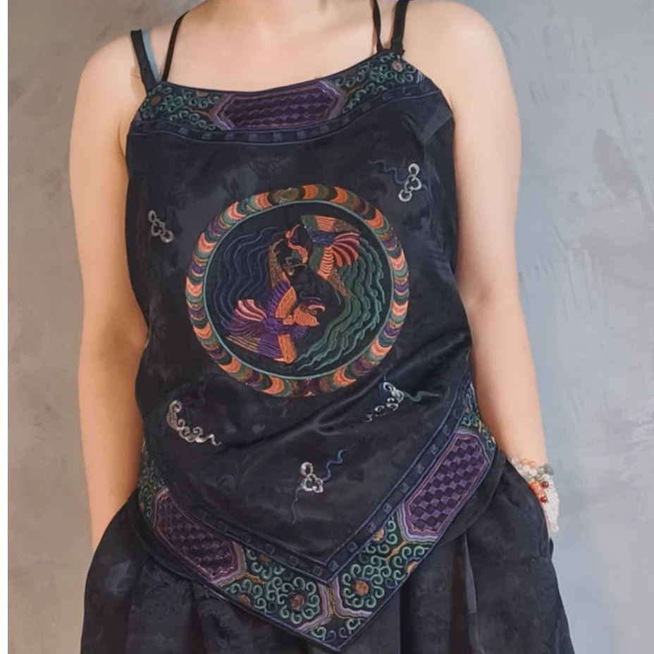 复古文艺原创国风重工刺绣轻奢背心 50491