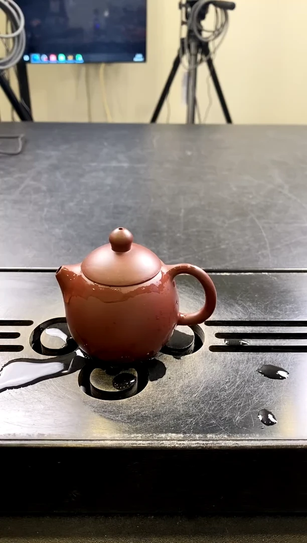 紫砂拍打成型买瓶水喝喝