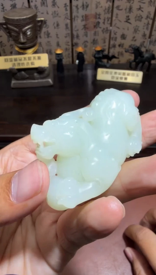 未镶嵌和田玉挂件和田玉