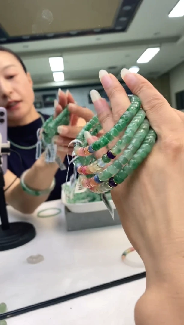 未镶嵌手串石英质玉手串+多样性发其一