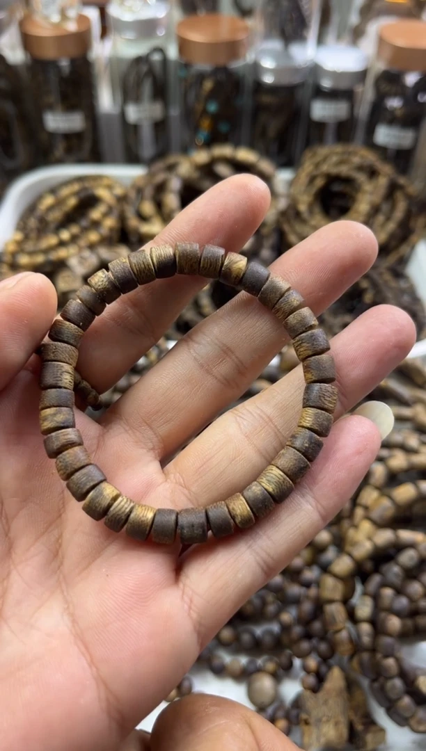 【闪购商品】沉香手串板头 白棋片珠 多样性选其一