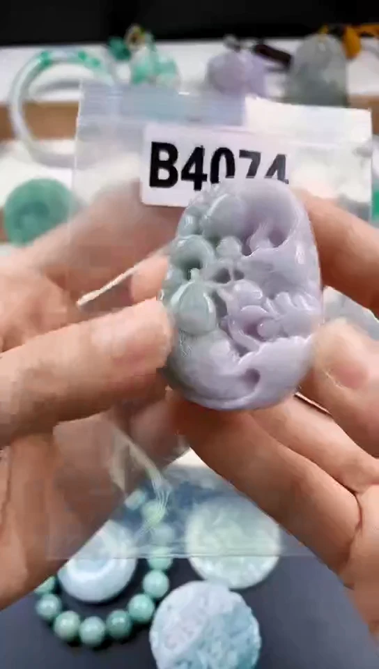 颈饰未镶嵌翡翠天然翡翠吊坠挂件