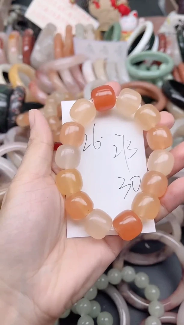 未镶嵌手镯石英质玉273